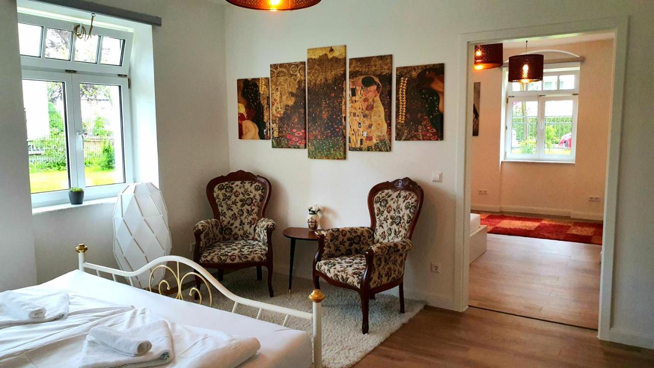 Pineapple Apartments Dresdner Heide Mit Garten Dresden Eksteriør billede